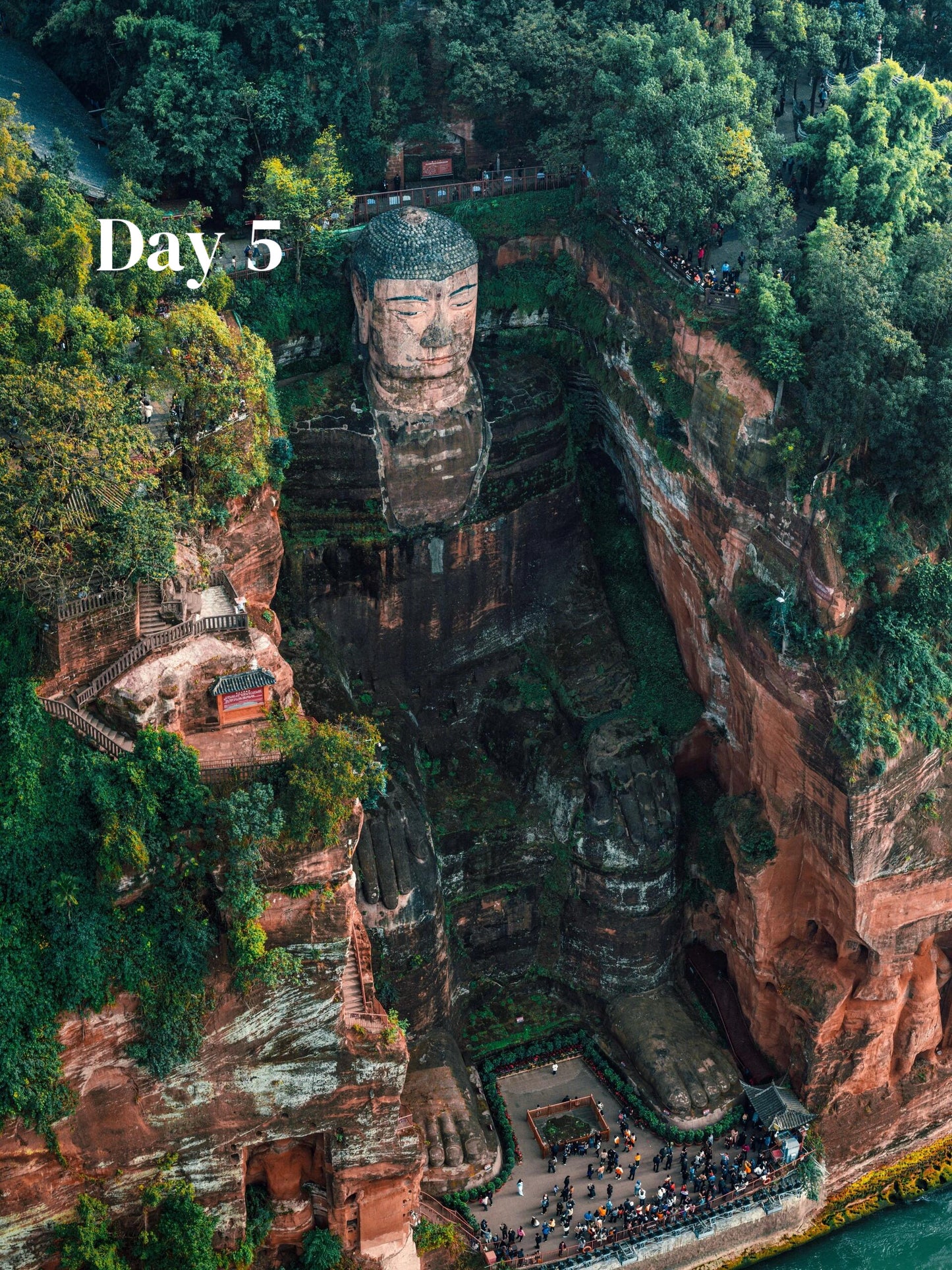 Route 2: Chengdu + Chongqing + Jiuzhaigou + Mount Emei + Dujiangyan + Leshan + Wulong Karst + Wujiang (Private Luxury 12-Days all 5*Diamond Grade Hotels)